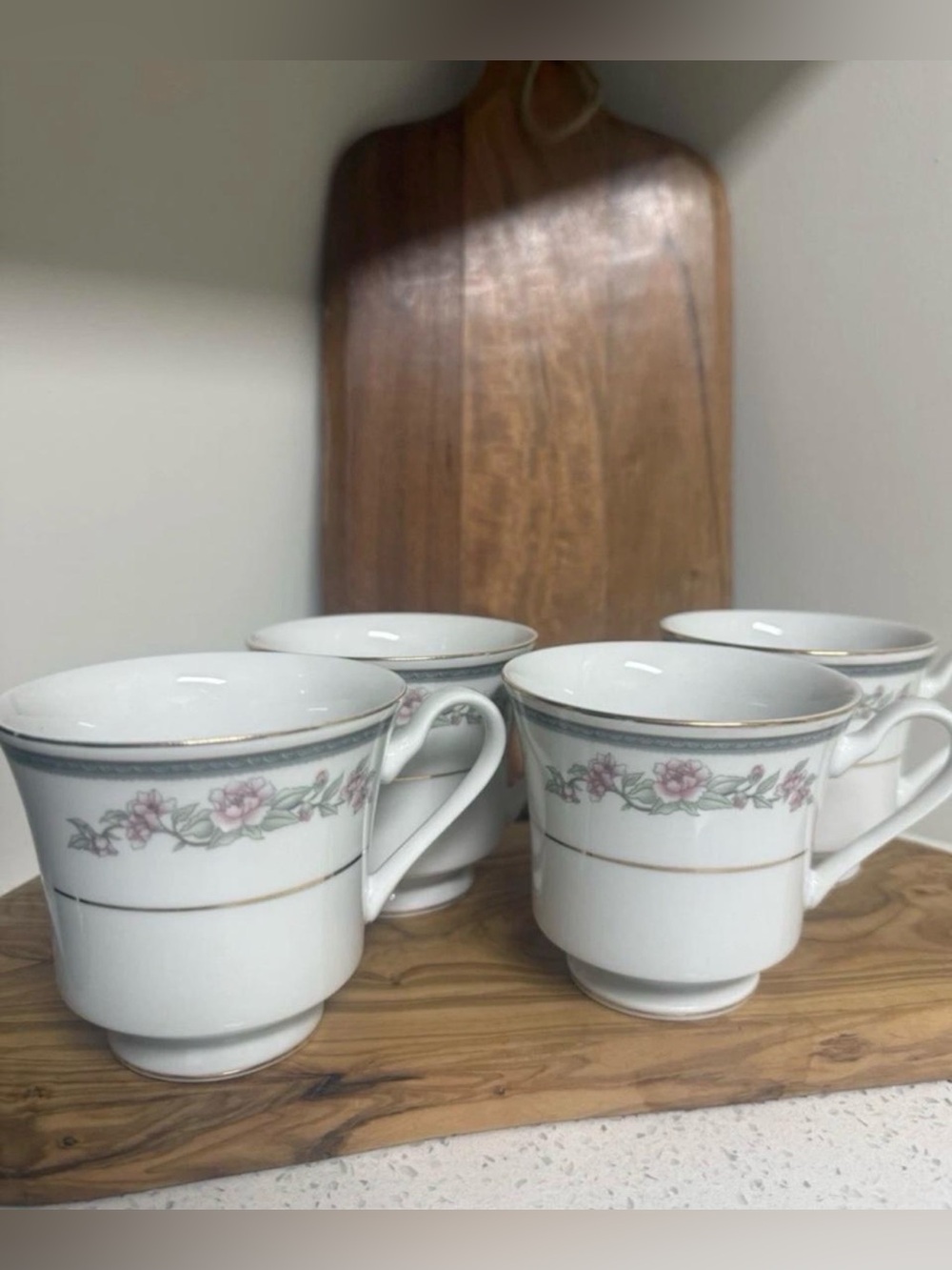Classic Floral China pearl Tea Cups - White with Pink Rose Trim